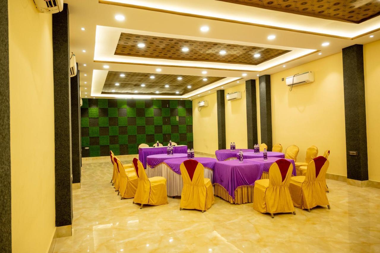 Vinayak Bhavan By Vinayak Hotels Brahmapur ภายนอก รูปภาพ