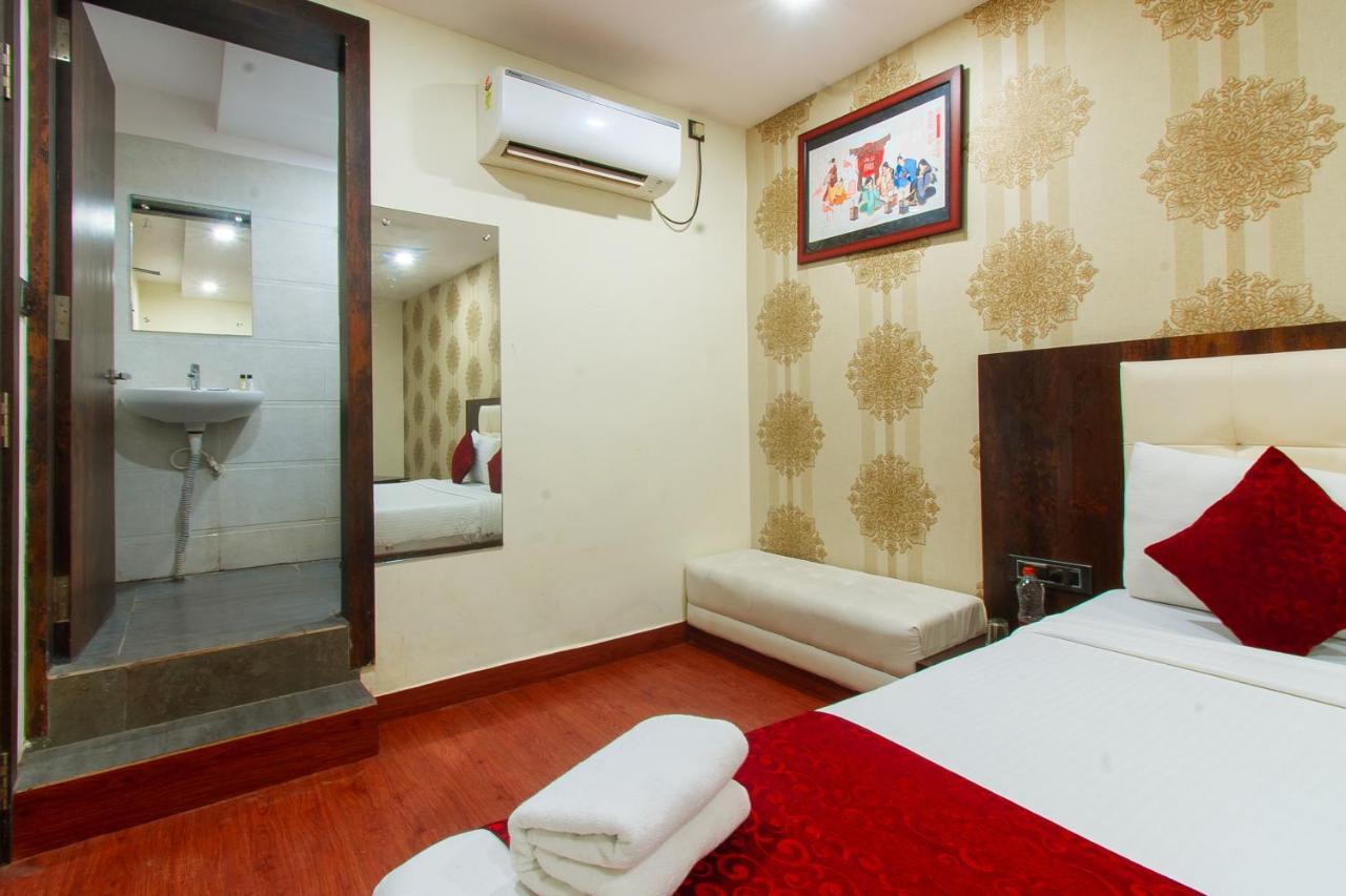Vinayak Bhavan By Vinayak Hotels Brahmapur ภายนอก รูปภาพ